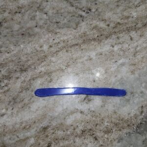 Handcrafted tool for lip plumping